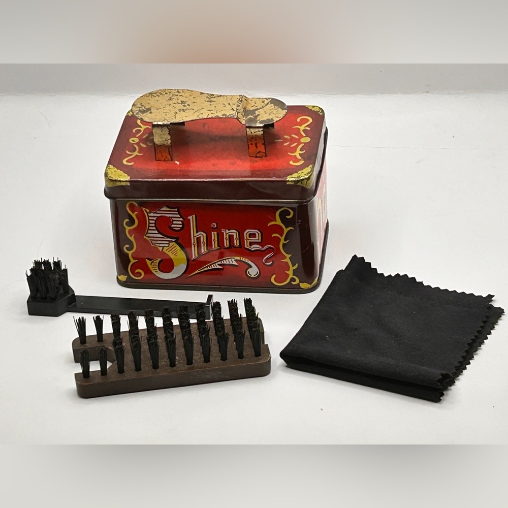 Vtg Mini 5 Cent Shoe Shine Collectible Tin W/Shoe Form & Brush & Buffing Cloth